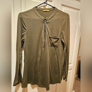 Long sleeve quarter zip top